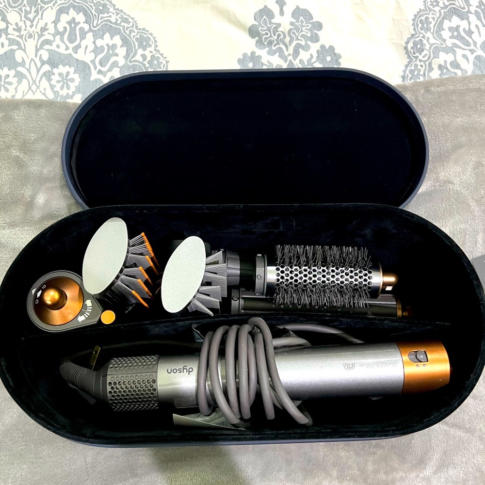 DYSON AIR WRAP COMPLETE LONG !just released